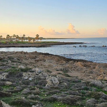 Dahan Sirena Lighthouse Luxury Apartment Paphos Exterior photo