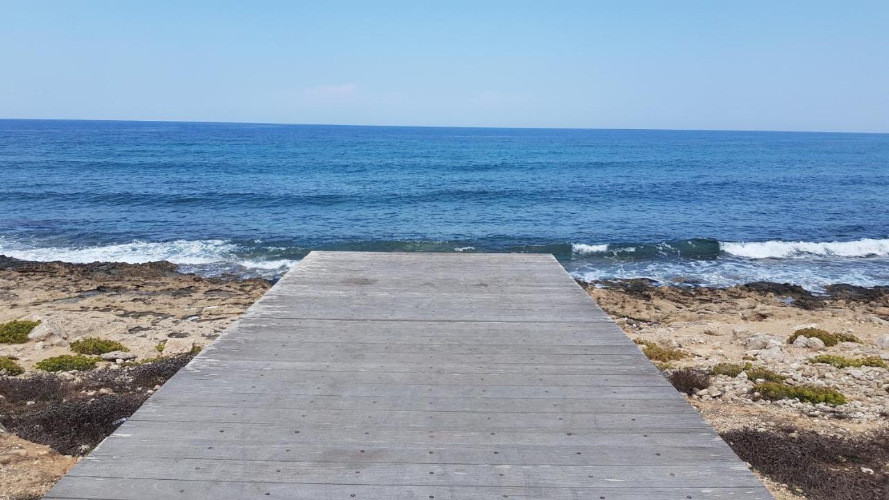 Dahan Sirena Lighthouse Luxury Apartment Paphos Exterior photo